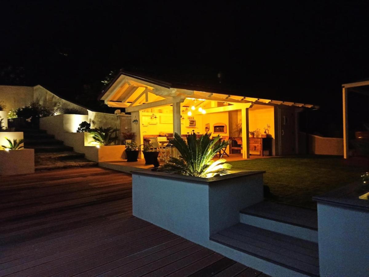 ויורונה The Lake House מראה חיצוני תמונה