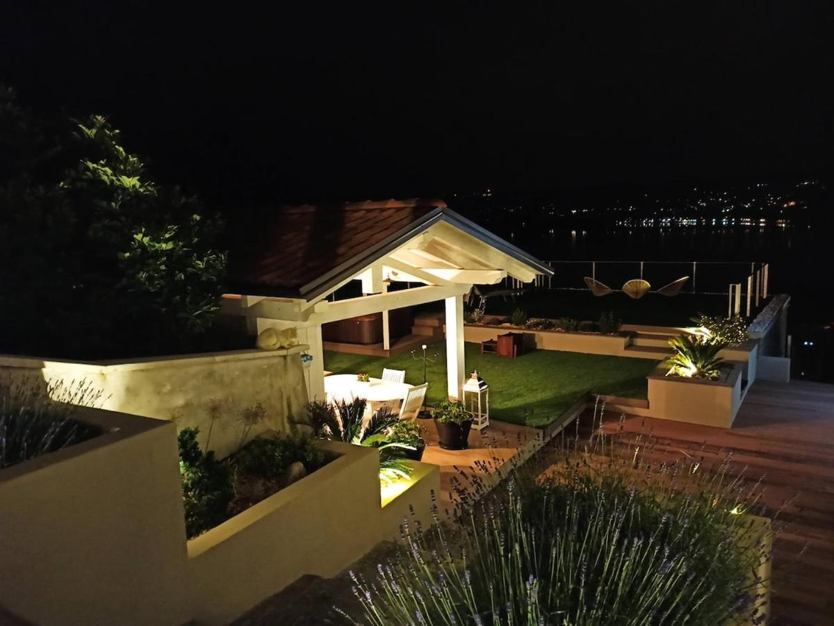 ויורונה The Lake House מראה חיצוני תמונה